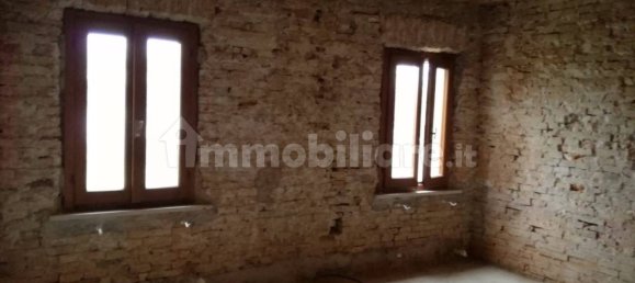 2 Schlafzimmer Haus in San Benedetto Po, Italy, Nr. 114248 10