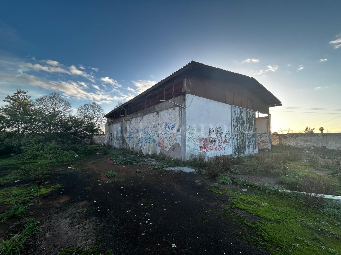 Склад с 1 комнатой в Рим, Италия № 118575