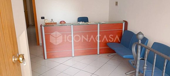 75m² Office in Castellana Grotte, Italy No. 29320 7
