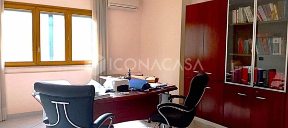 75m² Office in Castellana Grotte, Italy No. 29320 9