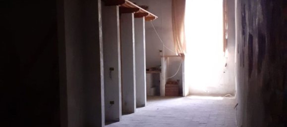 Estudio en Orte, Italy No. 84930 11