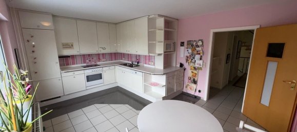 Здание с 5 комнатами в Гютерсло, Германия № 366319 8