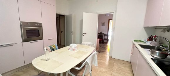 4 غرف نوم شقة في Trentino-Alto Adige, Italy رقم 42484 6