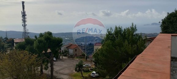 5غرفة شقة في Formia, Italy رقم 56776 24