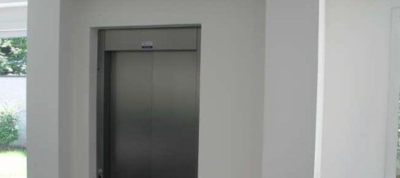 10-Zimmer Villa in Legnano, Italy, Nr. 85050 4