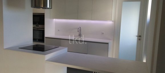 4 bedrooms Apartment in Porto, Portugal No. 78640 5