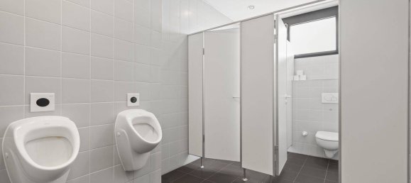 Коммерческая недвижимость 2521м² в Карлсруэ, Германия № 319558 19