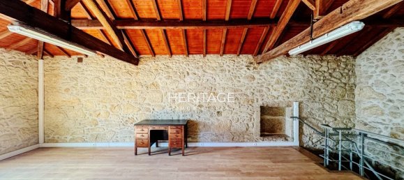 141m² Commercial property in Viana do Castelo, Portugal No. 241884 9