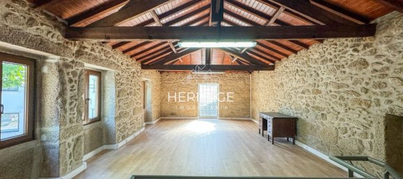 141m² Commercial property in Viana do Castelo, Portugal No. 241884 5