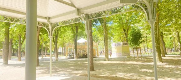 Studio in Vichy, France No. 329044 7