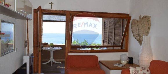 Apartamento T1 em Trinità d'Agultu e Vignola, Italy N.º 223385 4