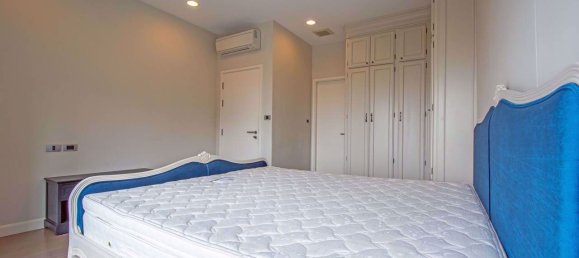 Apartamento com 1 quarto em condomínio em Khlong Toei, Thailand N.º 9575 9
