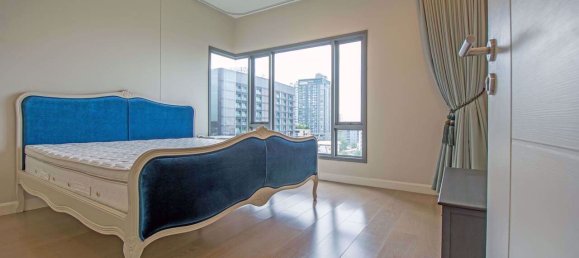 Apartamento com 1 quarto em condomínio em Khlong Toei, Thailand N.º 9575 8