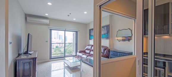 Apartamento com 1 quarto em condomínio em Khlong Toei, Thailand N.º 9575 5