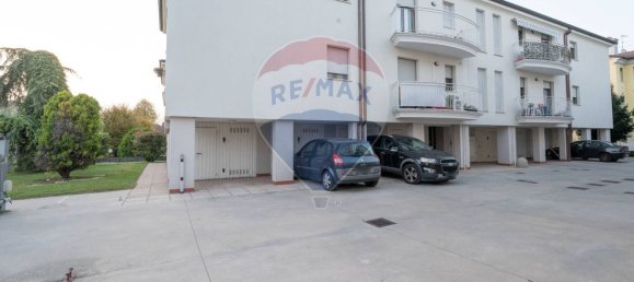 2 bedrooms Apartment in Porto Mantovano, Italy No. 61986 8