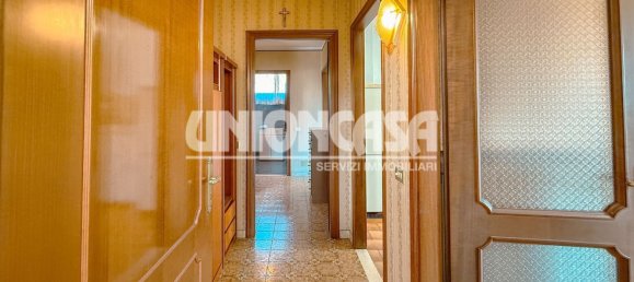 7غرفة فيلا في Rovellasca, Italy رقم 125711 15