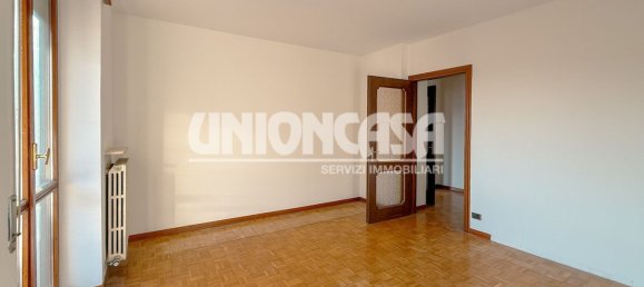 7غرفة فيلا في Rovellasca, Italy رقم 125711 10