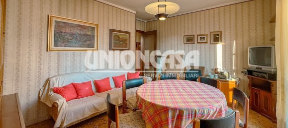 7غرفة فيلا في Rovellasca, Italy رقم 125711 17