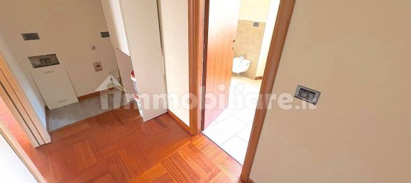 Apartamento T3 em Monza, Italy N.º 337470 16