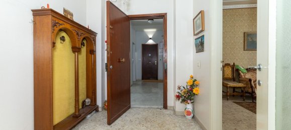 5 bedrooms Apartment in Catania, Italy No. 313240 16