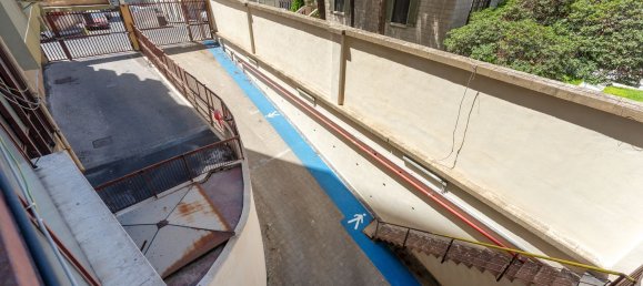 5 bedrooms Apartment in Catania, Italy No. 313240 39