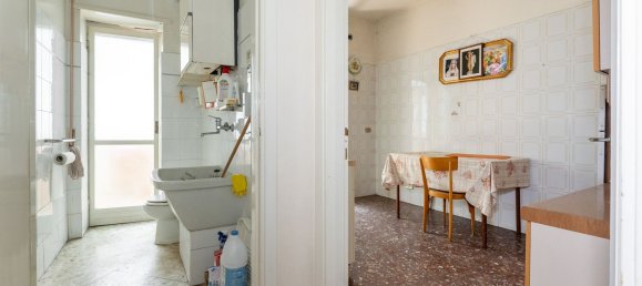 5 bedrooms Apartment in Catania, Italy No. 313240 35