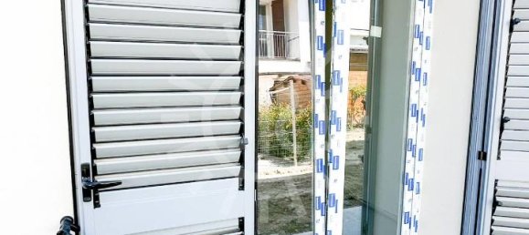 Дом с 4 комнатами в Конселиче, Италия № 1799 6