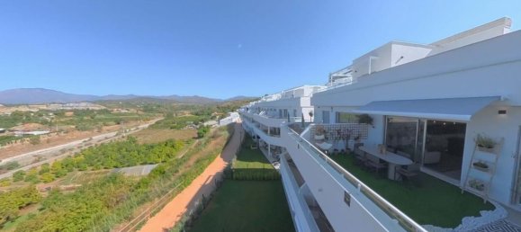 2 bedrooms Penthouse in Estepona, Spain No. 159531 25