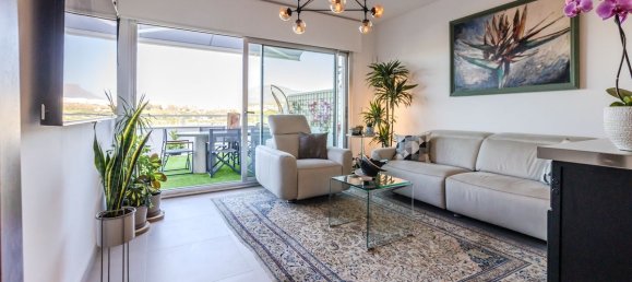 2 bedrooms Penthouse in Estepona, Spain No. 159531 12