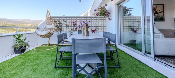 2 bedrooms Penthouse in Estepona, Spain No. 159531 17