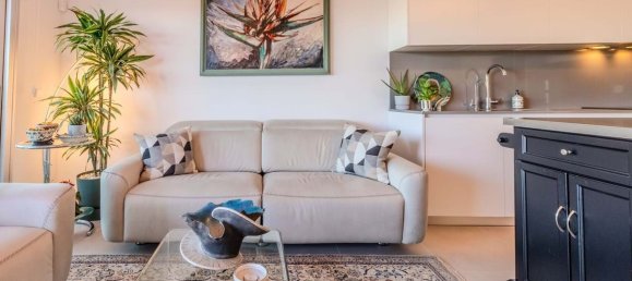 2 bedrooms Penthouse in Estepona, Spain No. 159531 19