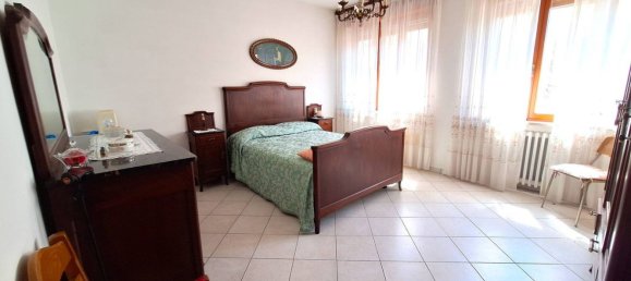 6 bedrooms Villa in Monticello d'Alba, Italy No. 349122 20