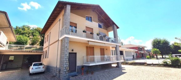 6 bedrooms Villa in Monticello d'Alba, Italy No. 349122 5