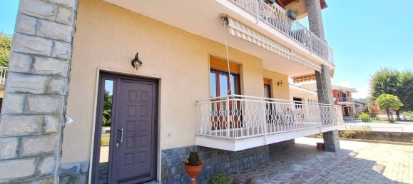 6 bedrooms Villa in Monticello d'Alba, Italy No. 349122 6