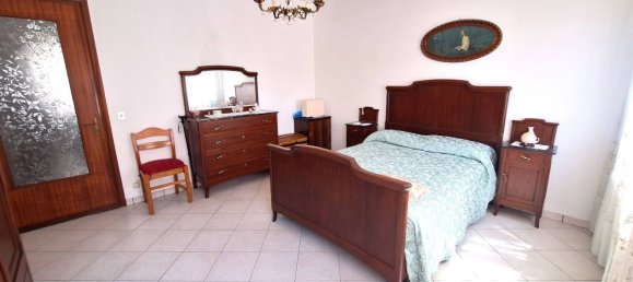 6 bedrooms Villa in Monticello d'Alba, Italy No. 349122 21