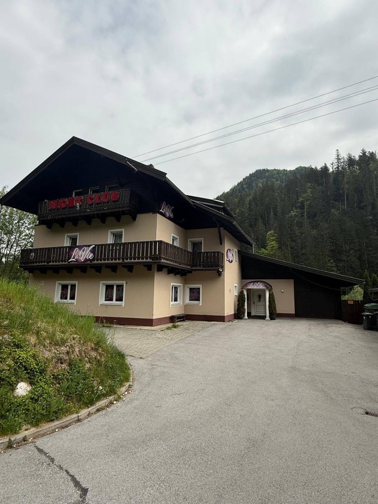 10 rooms House in Lofer, Austria No. 187318