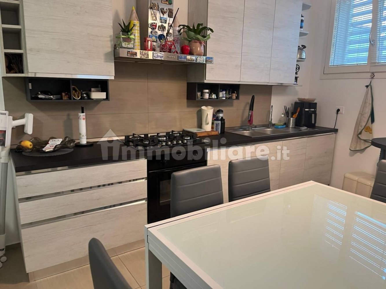 2 Schlafzimmer Wohnung in Senigallia, Italy, Nr. 280692