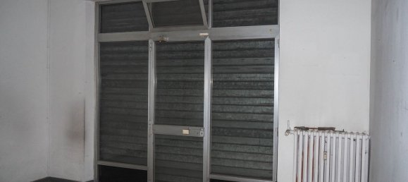 40m² Commercial property in Turin, Italy No. 371472 14