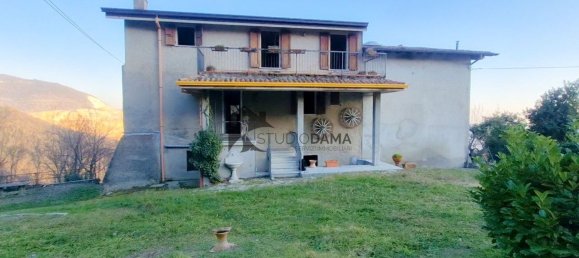 Дом с 11 комнатами в Боттичино, Италия № 164216 2