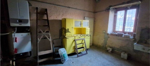 Дом с 11 комнатами в Боттичино, Италия № 164216 33