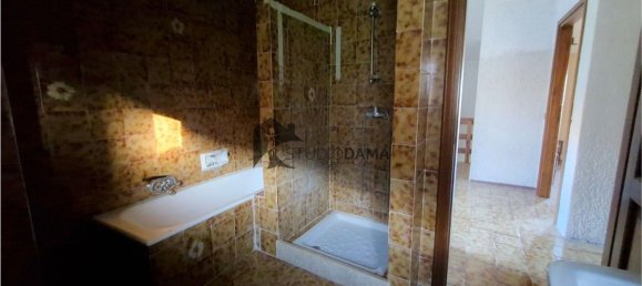 Дом с 11 комнатами в Боттичино, Италия № 164216 28