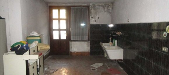 7-salle Appartement à Burago di Molgora, Italy No. 4126 22