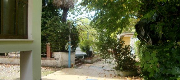 750m² Hotel in Rimini, Italy No. 64879 4