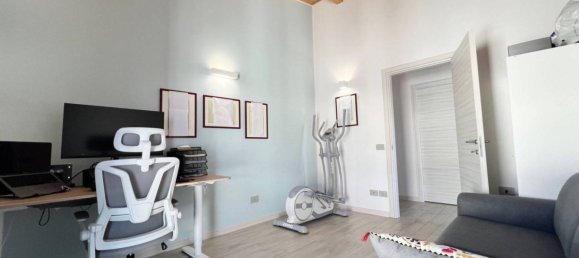 2 chambres Appartement à Verona, Italy No. 228654 16