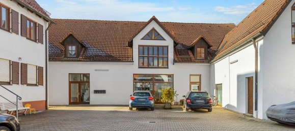 Edificio de 25 habitaciónes en Augsburg, Germany No. 150819 4