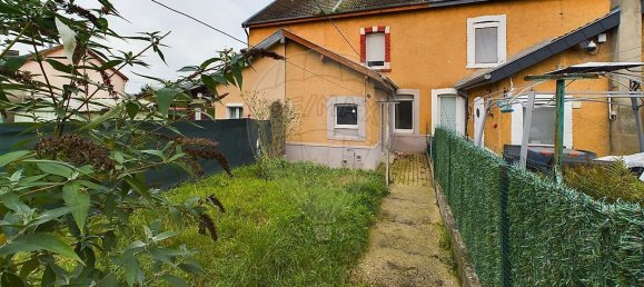 2 bedrooms House in Gorcy, France No. 158927 9