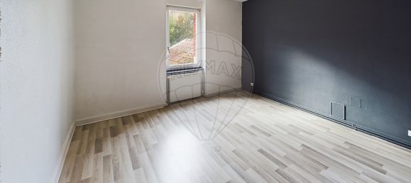 2 bedrooms House in Gorcy, France No. 158927 4