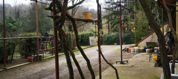 3 rooms House in San Giovanni Valdarno, Italy No. 29756 7