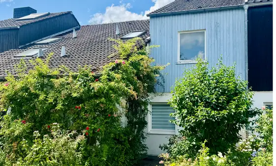 Таунхаус с 4 комнатами в Бонн, Германия № 234371