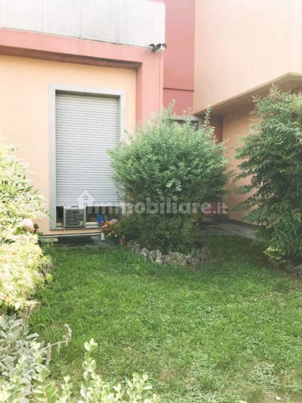 Apartamento T1 em Nave, Italy N.º 375135